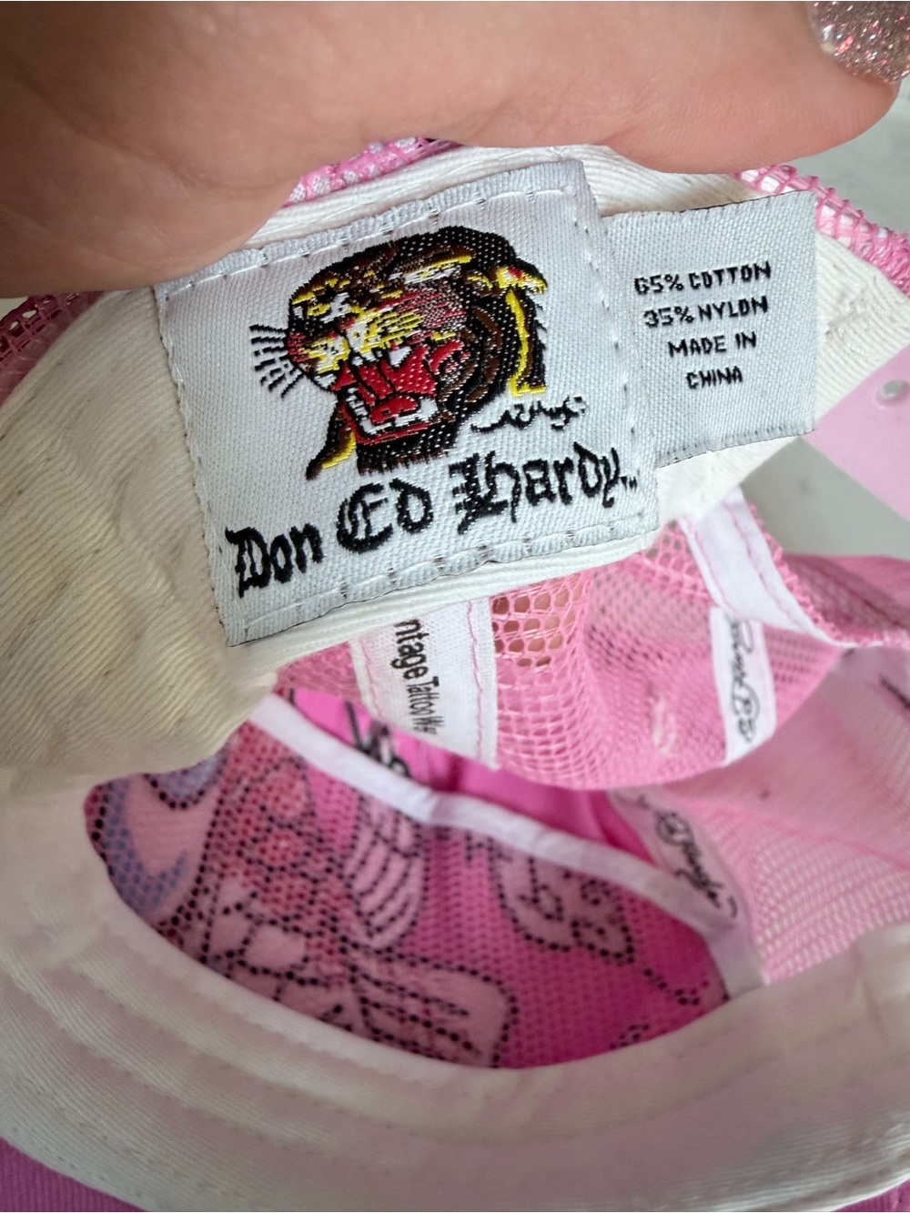 Vintage Ed Hardy Pink Koi Fish Embroidered Cap with Teal Wave Accents - Picture 6 of 7